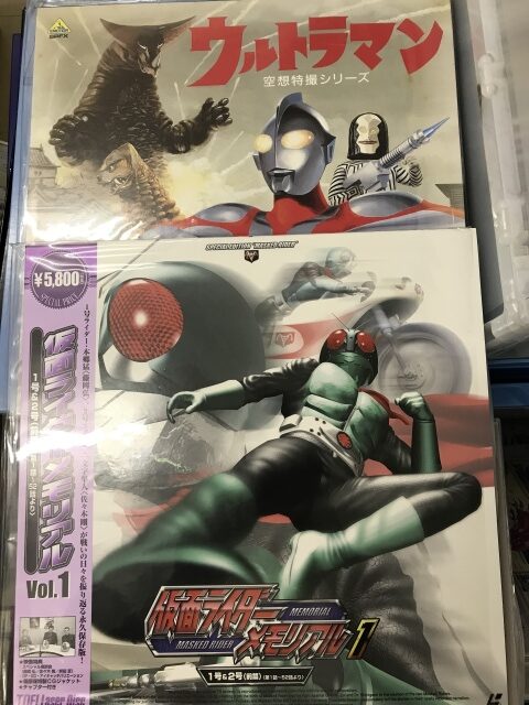 ウルトラマン/仮面ライダー