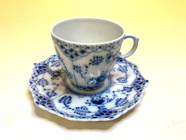 ロイヤル コペンハーゲン ブルーフルーテッド フルレース