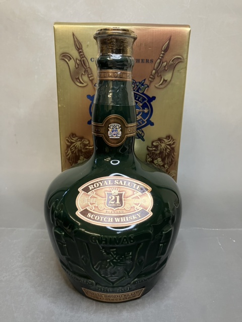 ROYAL SALUTE SCOTCH WHISKY