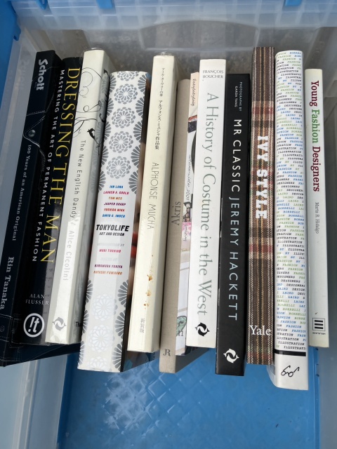 ファッションデザイン・洋書