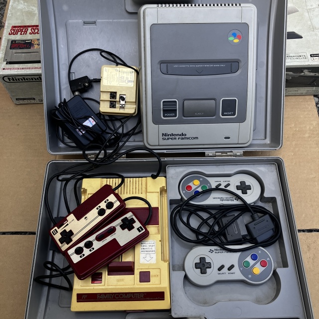 ファミコン本体