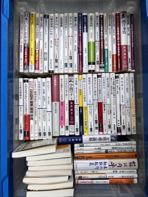 西洋事情、司馬遼太郎で学ぶ日本史、出雲と大和、応仁の乱、日本史の論点、古代史講義、承久の乱、陰謀の日本近代史、日本鉄道廃線史、物語ウクライナの歴史、戦後史、歴史認識とは何か、ナポレオン時代